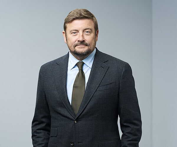 Jesper-Ravn-Hubspot-Portait-2025-HERO-profile